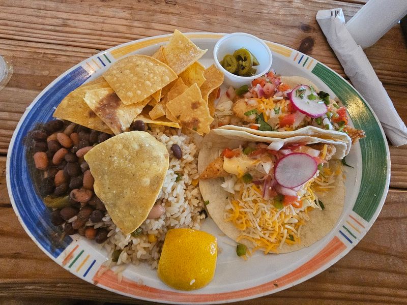 Shrimp Tacos That Deserve Their Own Fan Club