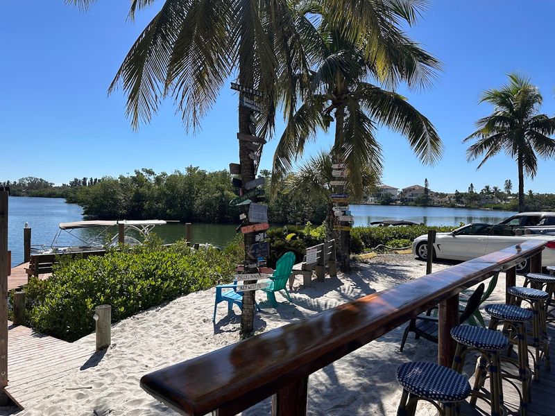 Casey Key Fish House (Osprey)