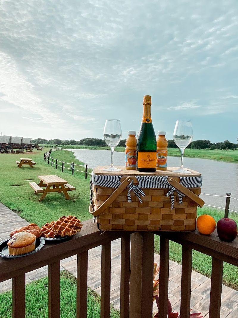 Where To Eat and Unwind