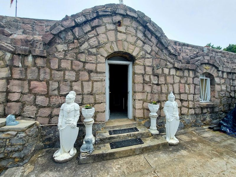 Legends and Curiosity Surrounding the Castle