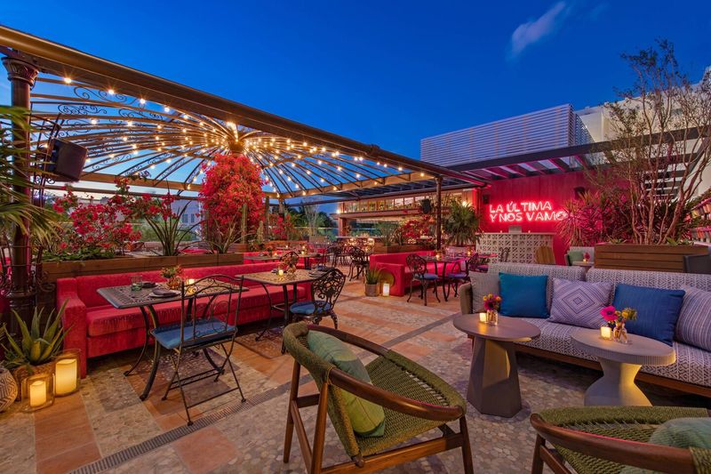 Serena Rooftop (South Beach)