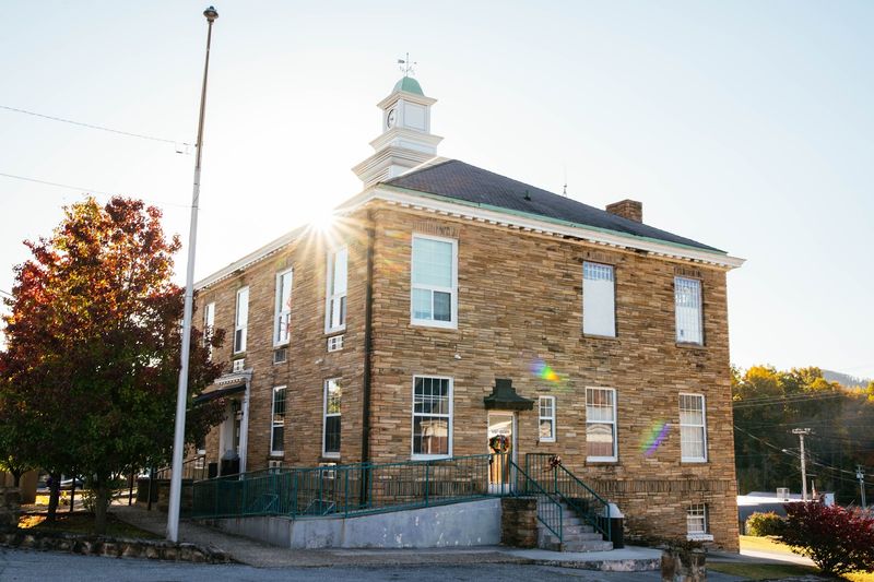 Byrdstown Is the Kind of Place You'll Want to Visit Again