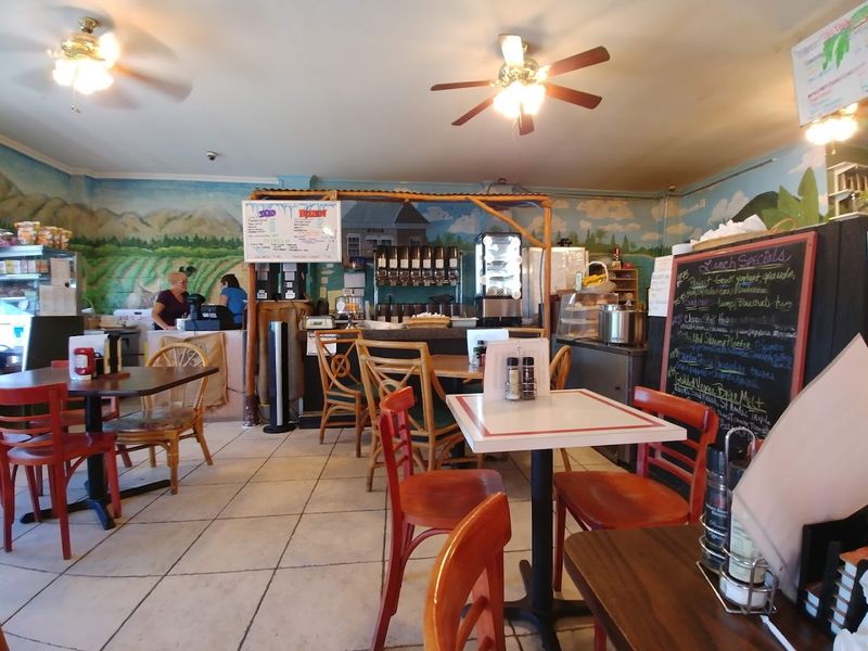 Vibrant Atmosphere With Local Art and Creek Views