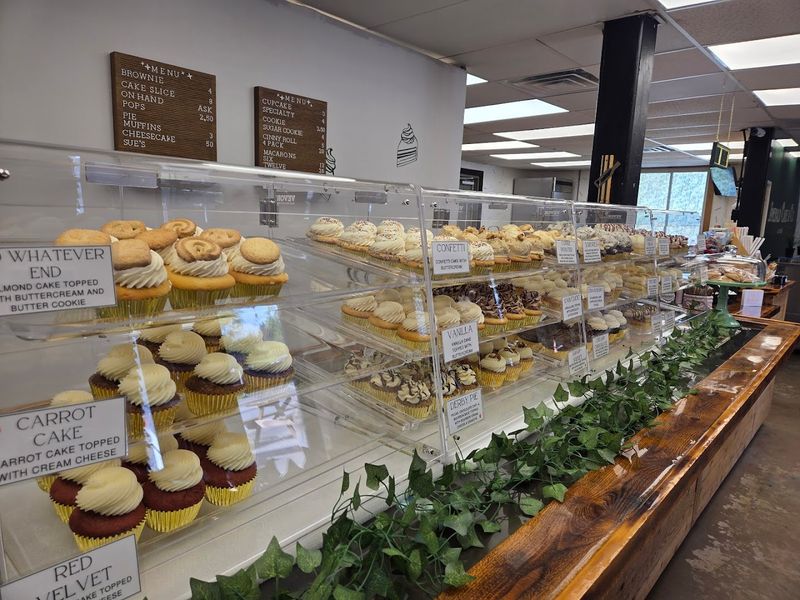Emerald Cake & Co. — Columbia