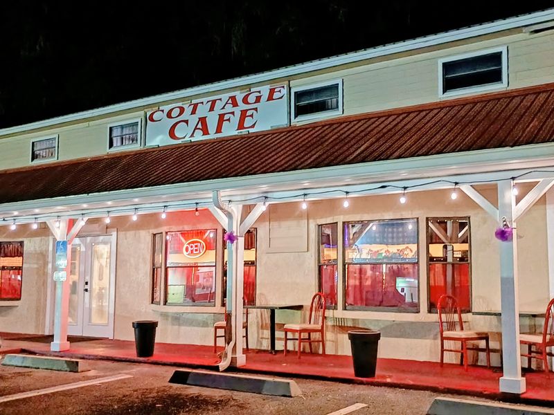Cottage Cafe (Old Town)