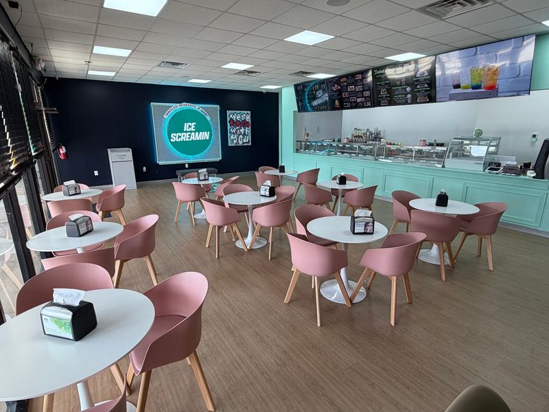 A Bright, Happy Shop With Seats to Spare