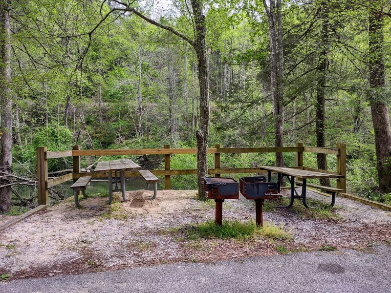 Where to Eat and What to Pack (It's Rustic in the Best Way)