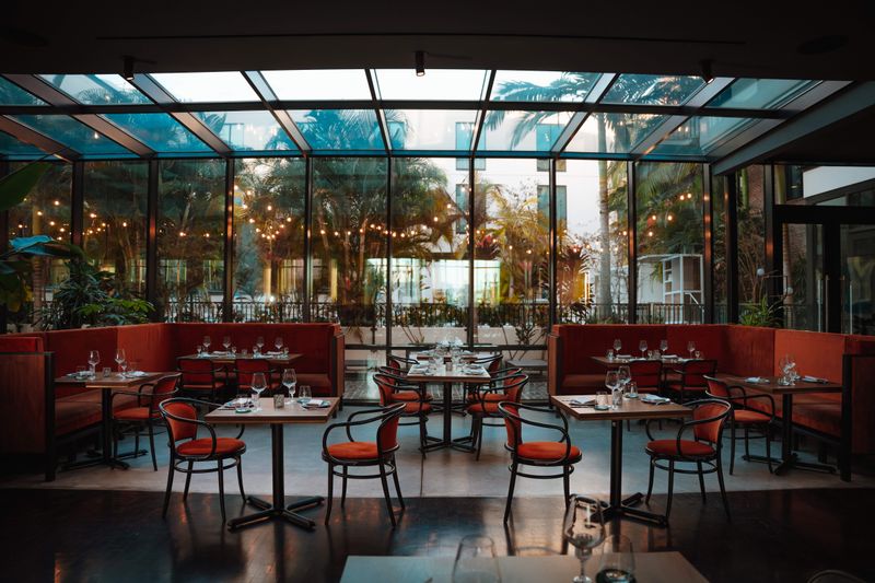 The Sleek Restaurant and Bar With Street Views