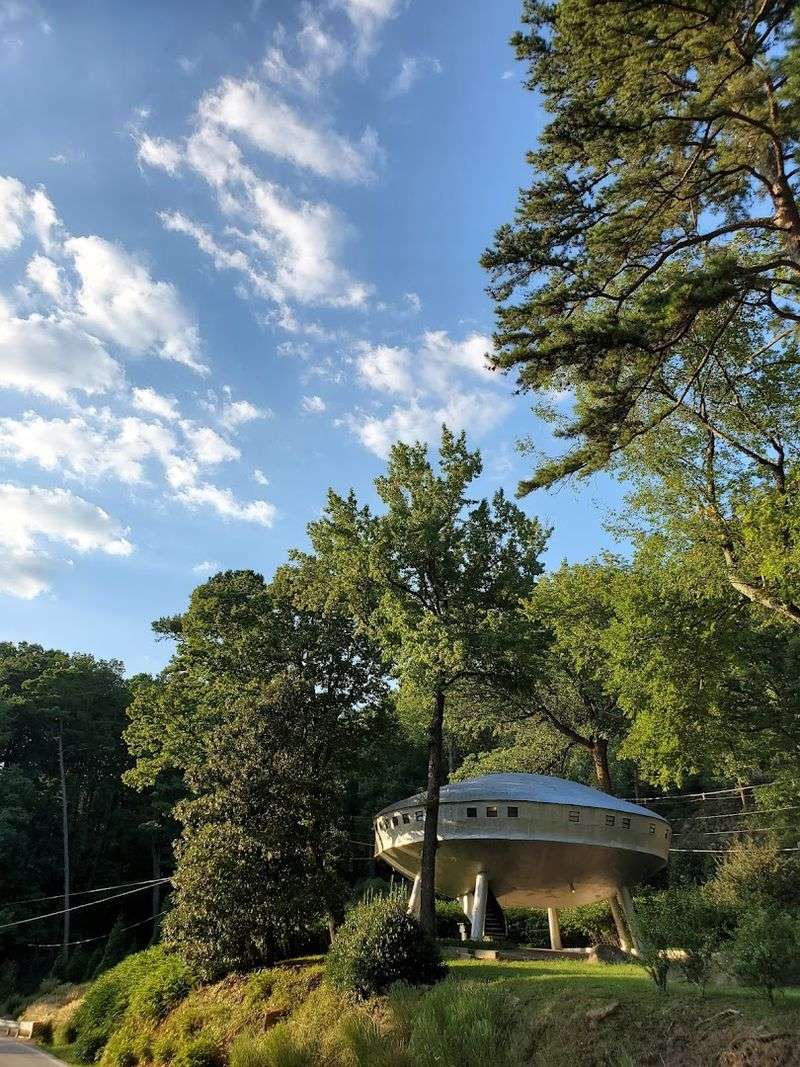 Visiting Signal Mountain and Exploring Nearby Attractions