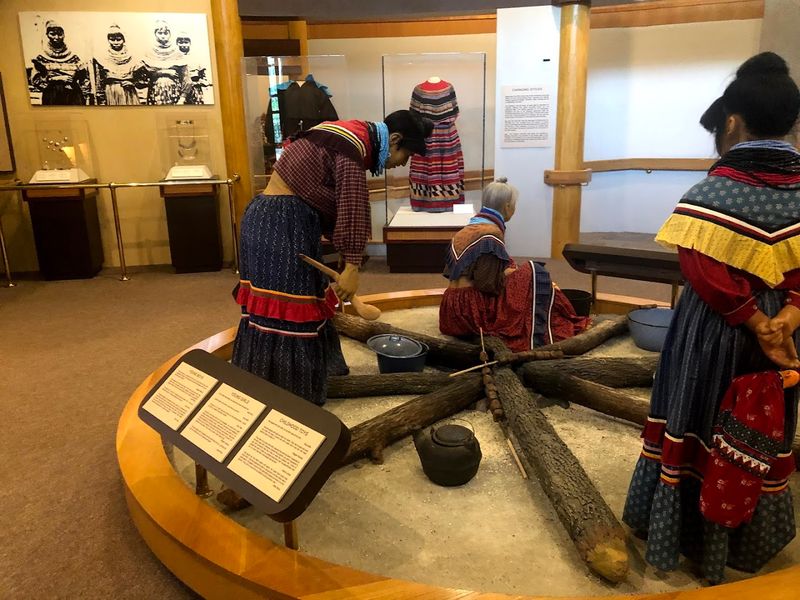 An Introductory Film That Sets the Stage