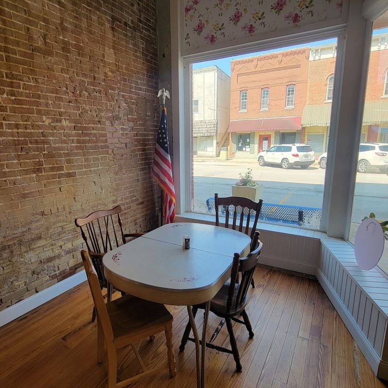 Small Town Treats – St. Elmo