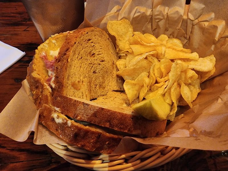 The Deli Favorites That Keep People Coming Back Hungry