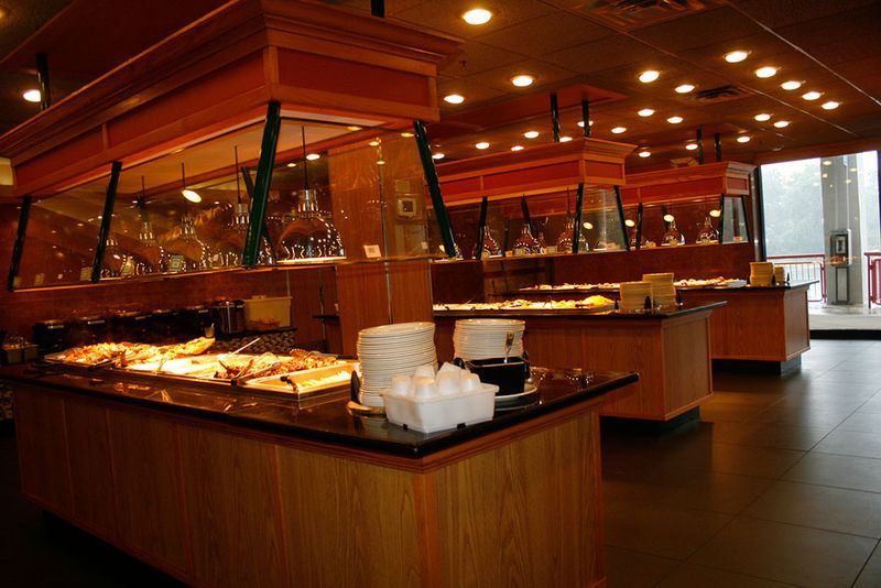 Ichiban Seafood Buffet – Springfield