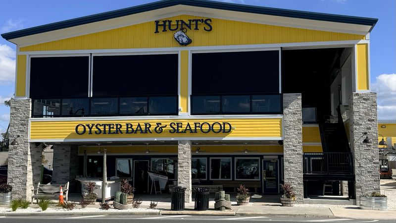 Hunt's Oyster Bar & Seafood Restaurant (Panama City)