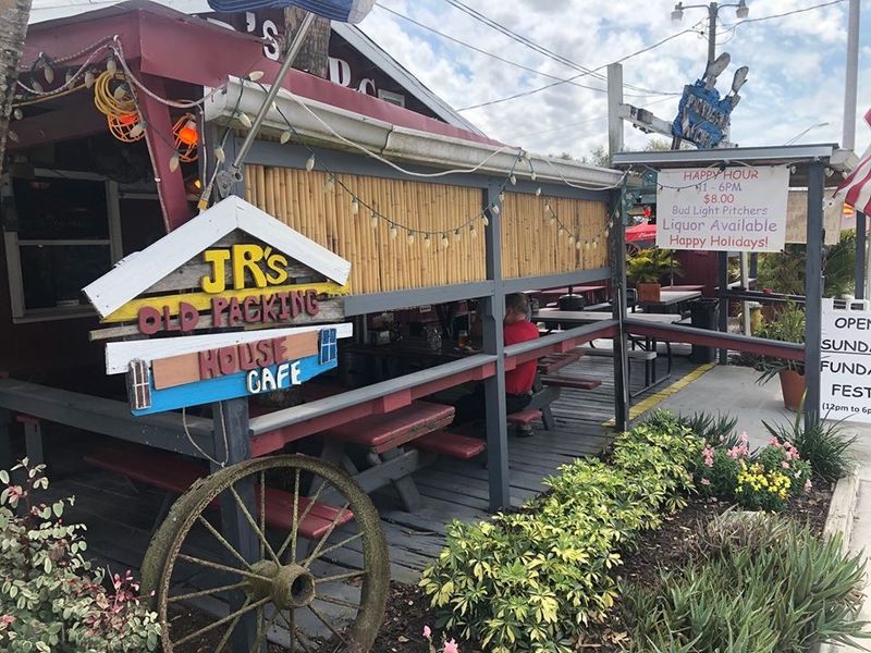 JR's Old Packinghouse Cafe (Sarasota)