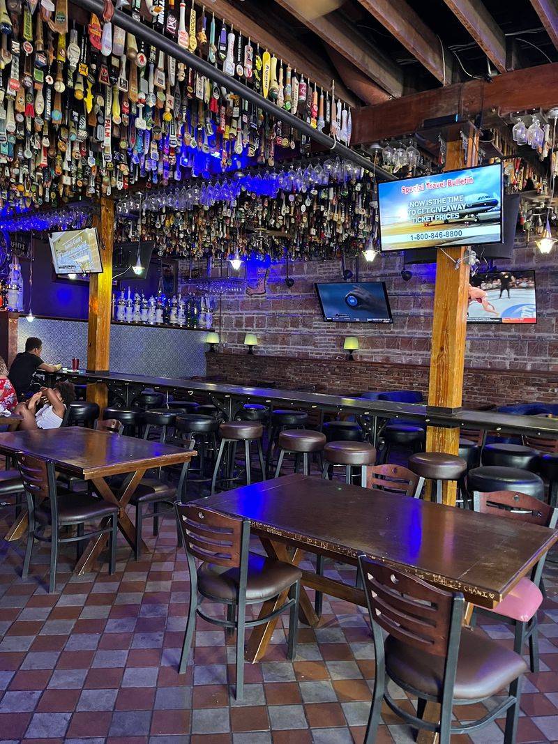 Sports Viewing With Twenty Screens