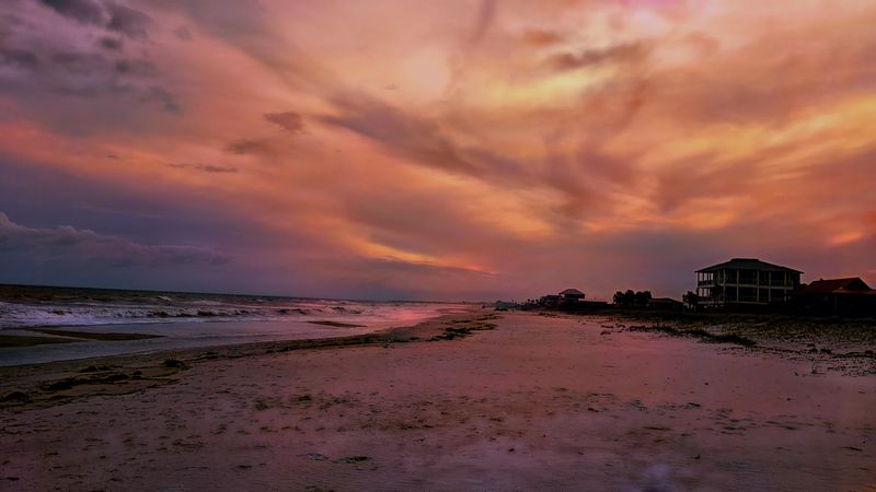 Old Florida Atmosphere That's Disappearing Everywhere Else