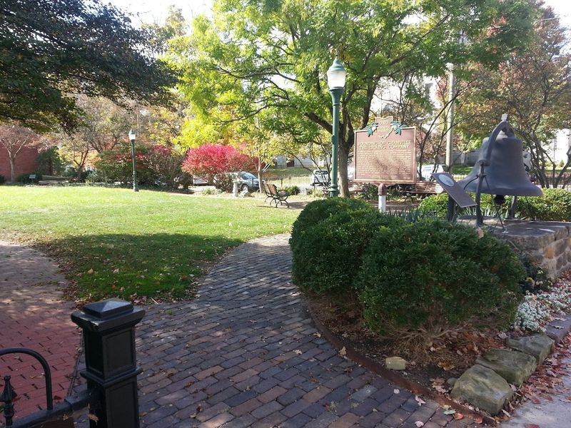 The Alligator Mound On The Ridge
