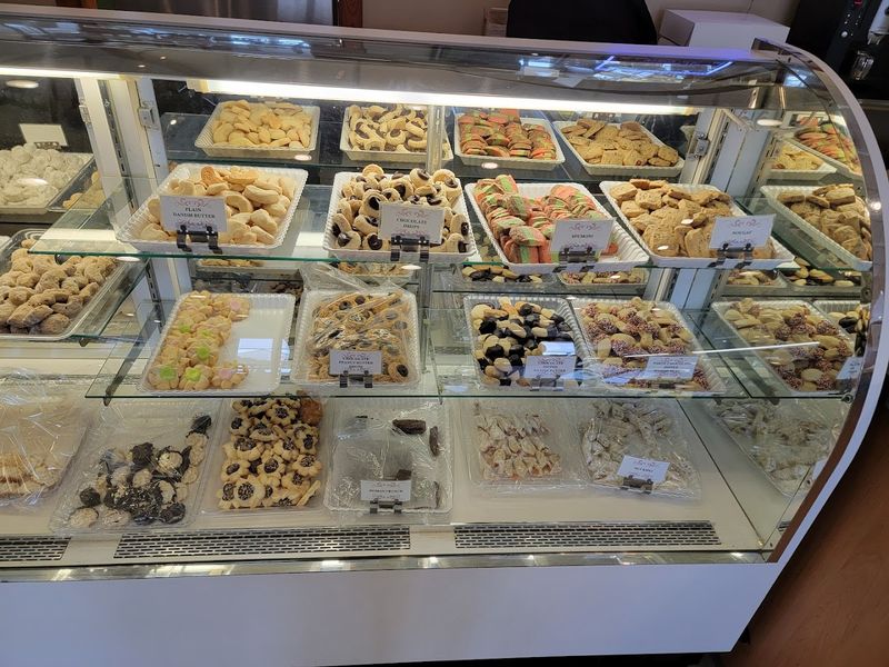 Pallotta’s Pastries, Cuyahoga Falls