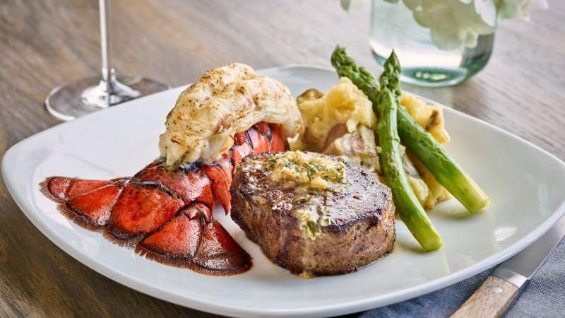 Signature Seafood And Steaks