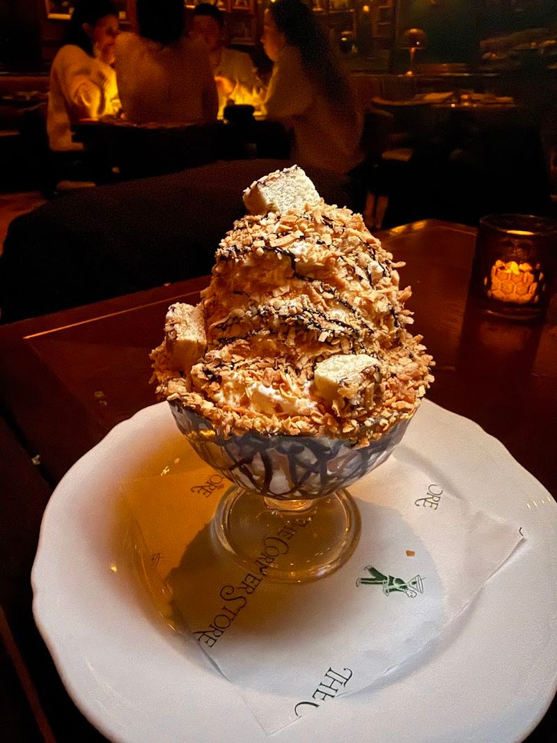 The Samoa Cookie Sundae: The Dessert That Closes Every Meal Perfectly