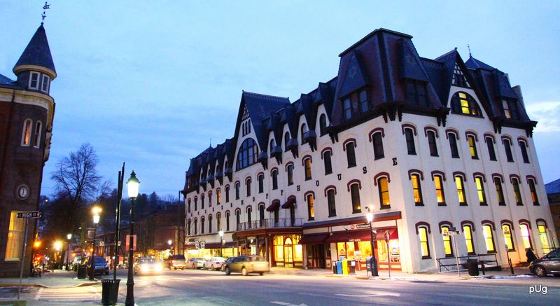 Coffee, Diner Plates, and Nightcaps