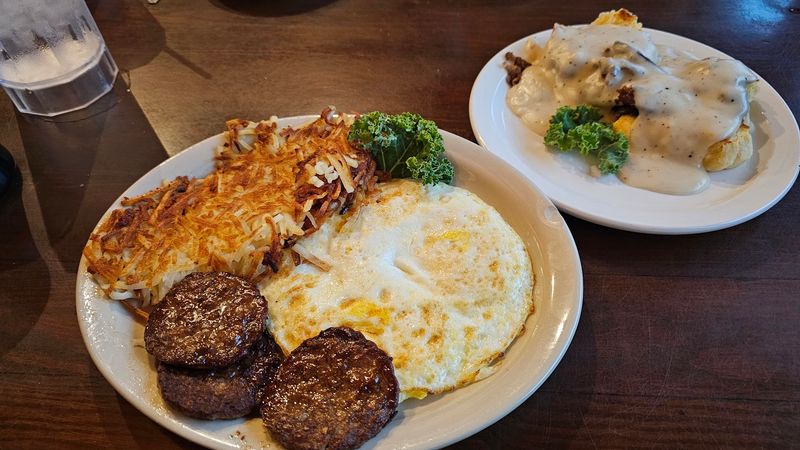 Those Impossibly Fluffy Biscuits and Sausage Gravy
