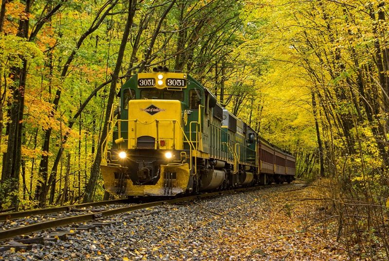 Ride the Lehigh Gorge Scenic Railway Through Autumn Colors