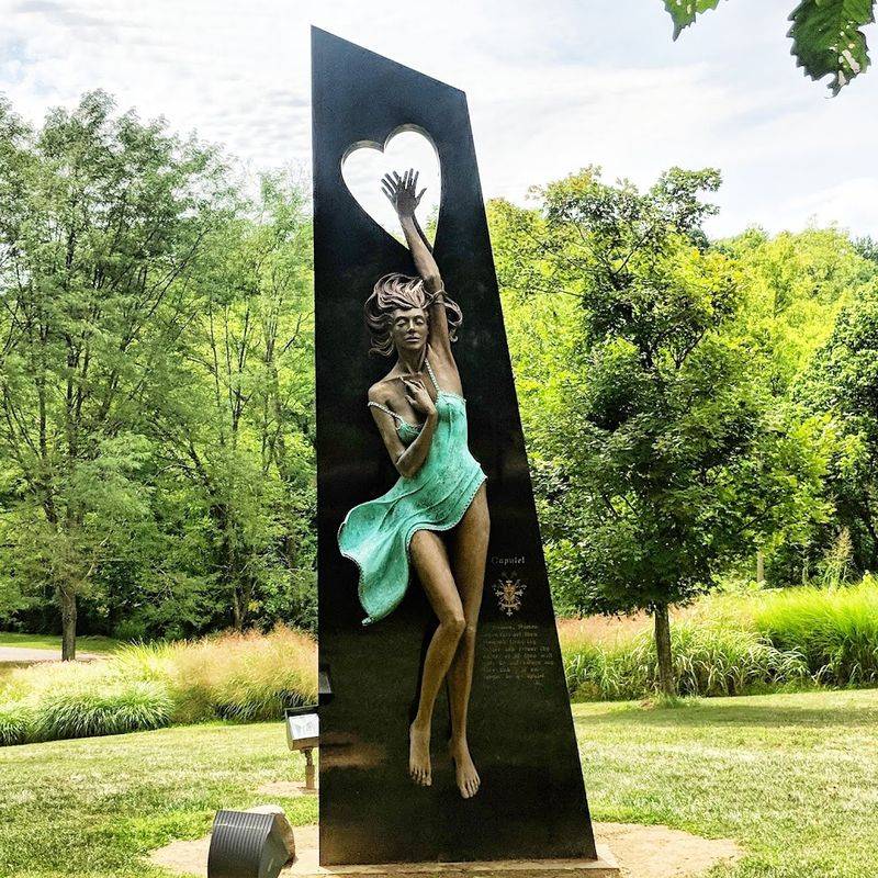 Pyramid Hill Sculpture Park & Museum, Hamilton, OH
