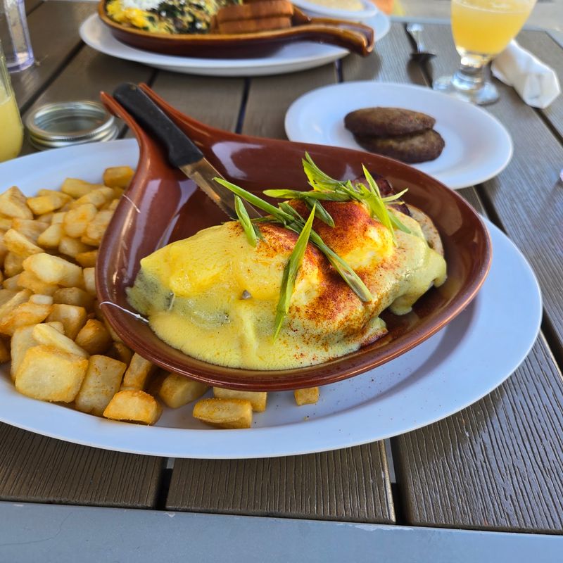 Classic Plates Done Right: Benedict, Huevos Rancheros, and More
