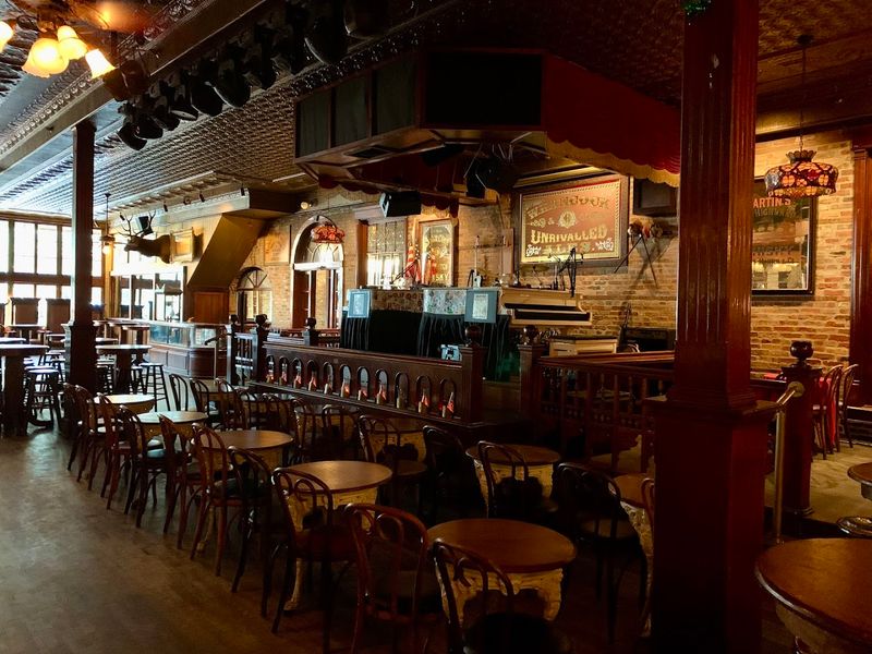 Rosie O'Grady's Goodtime Emporium