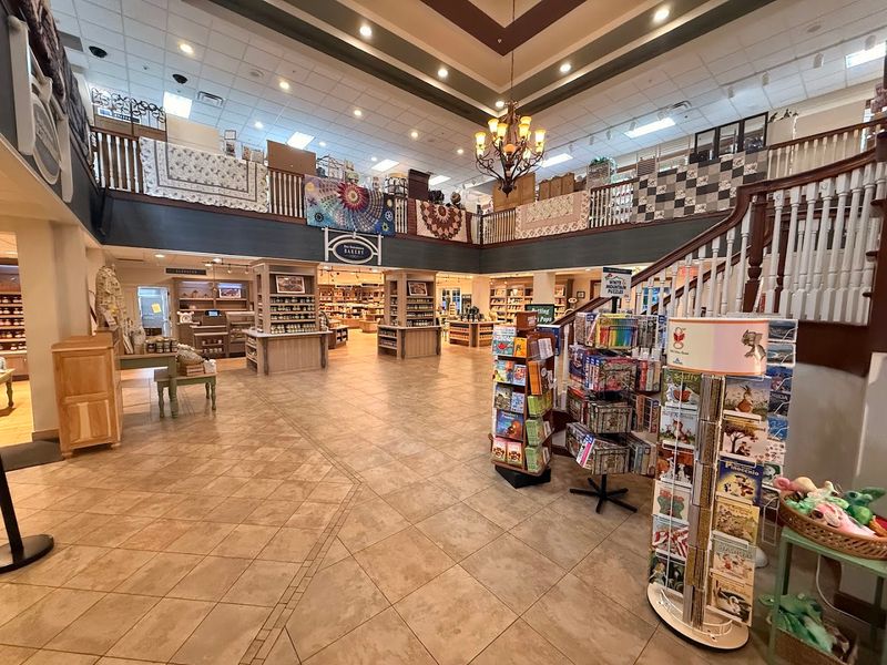Gift Shop Wonderland Upstairs