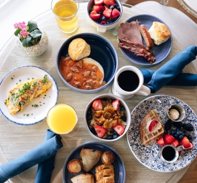 Complimentary Culinary Rituals