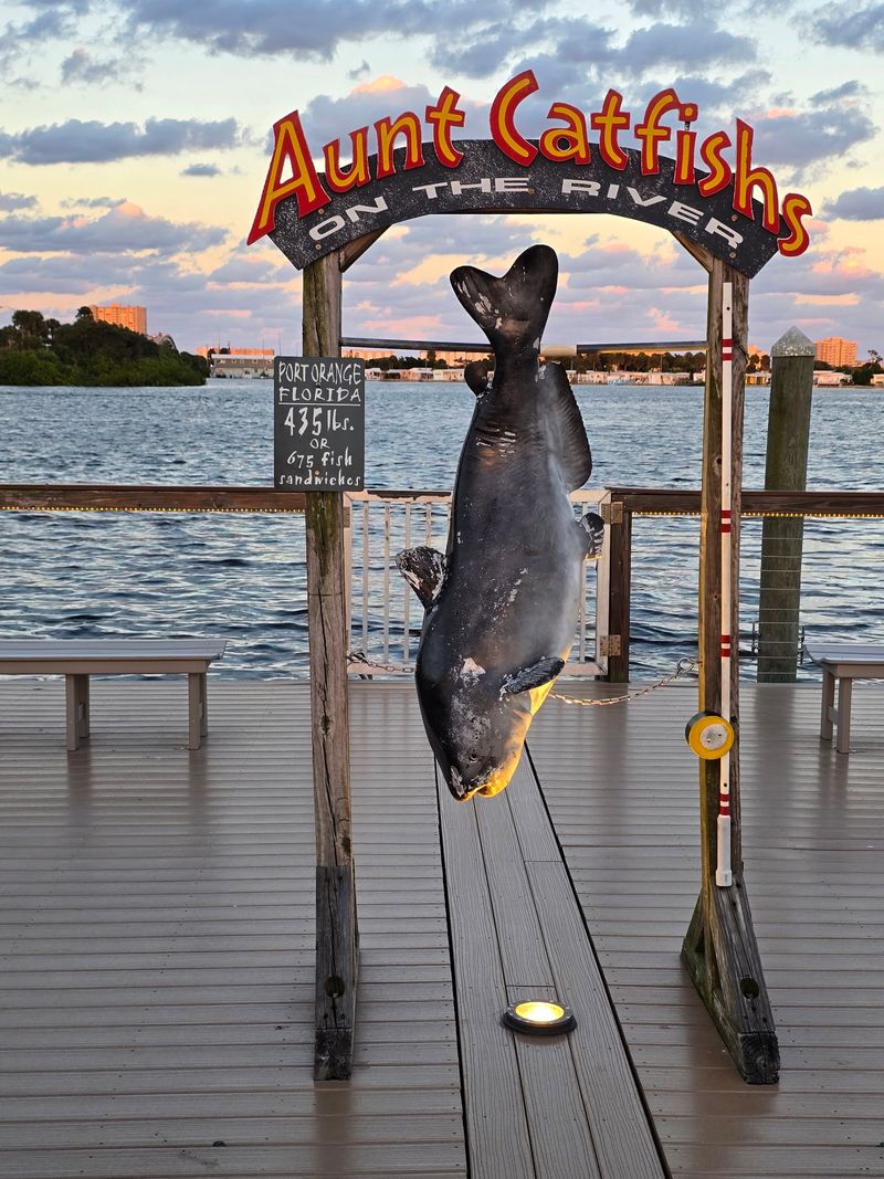 Aunt Catfish's On The River (Port Orange)