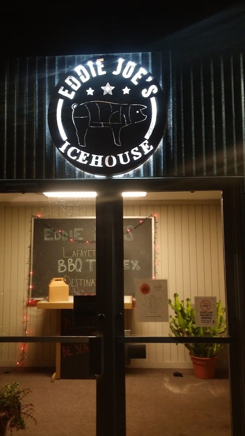 Hours, Location, and Tips