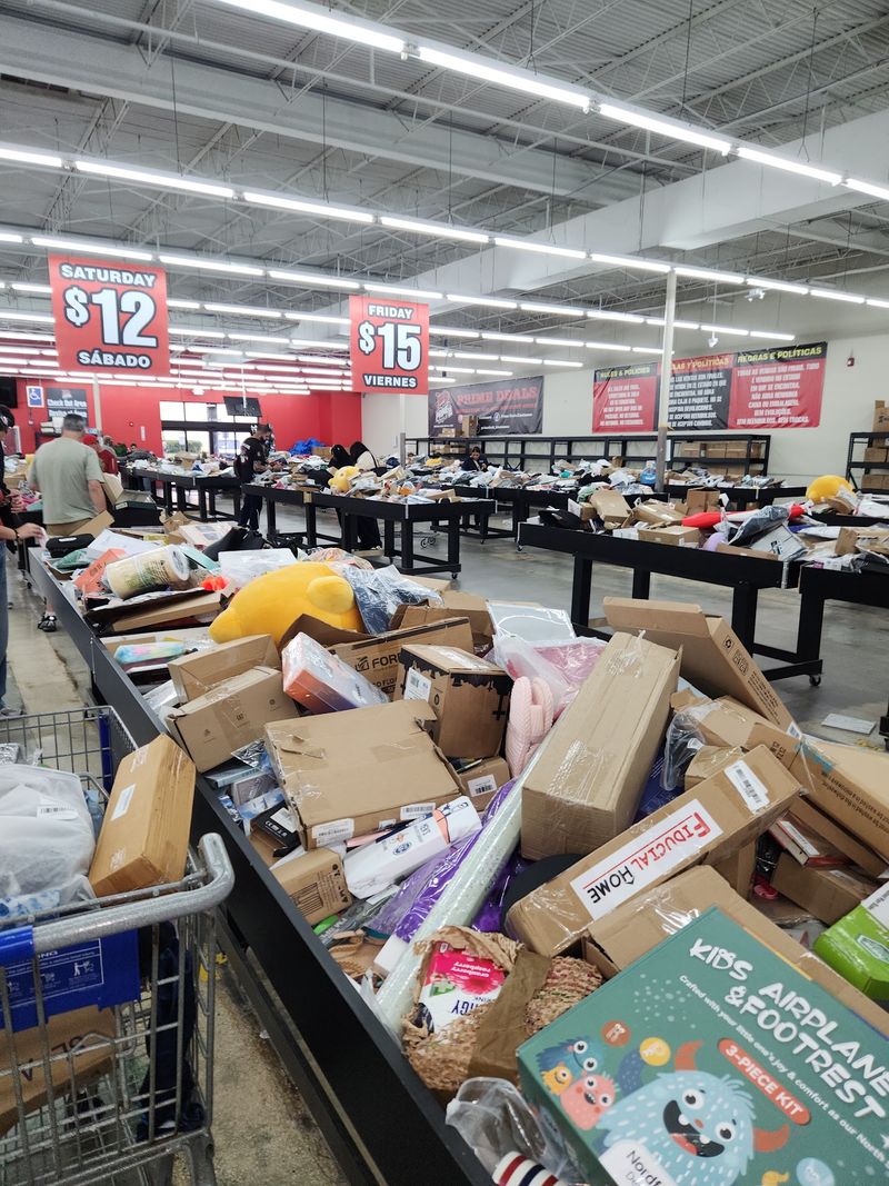 A Bin Store That Feels Like a Treasure Hunt