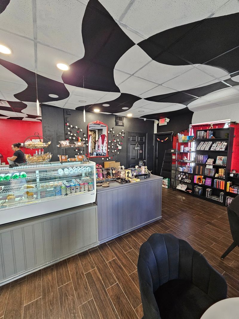 The Black Rabbit Bookbar, Clermont, FL