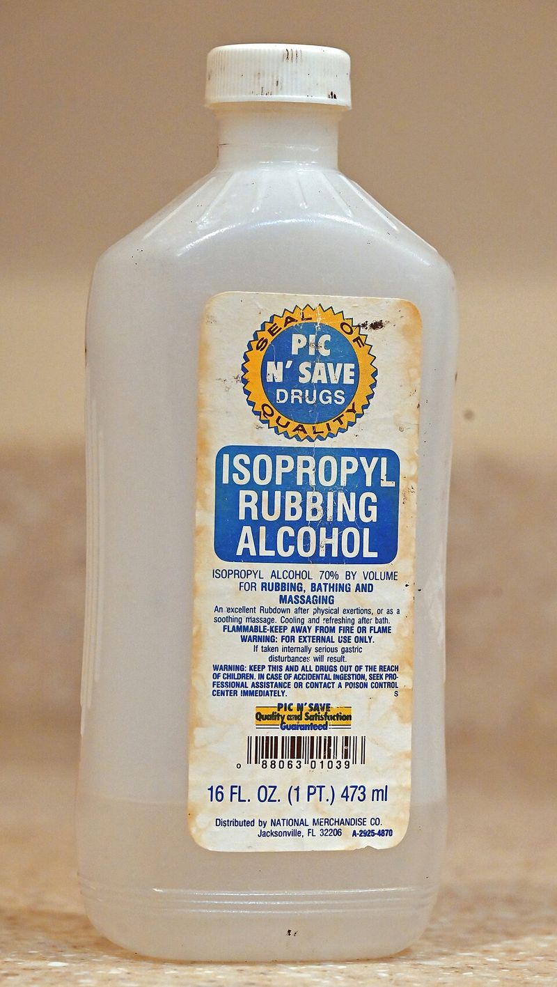 9 Scents Dogs Can’t Stand (And 5 They Absolutely Love) 5 Rubbing Alcohol