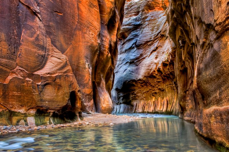 Zion: Crimson Canyons