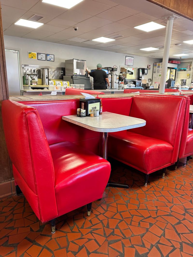 The Barbecue Center, Lexington