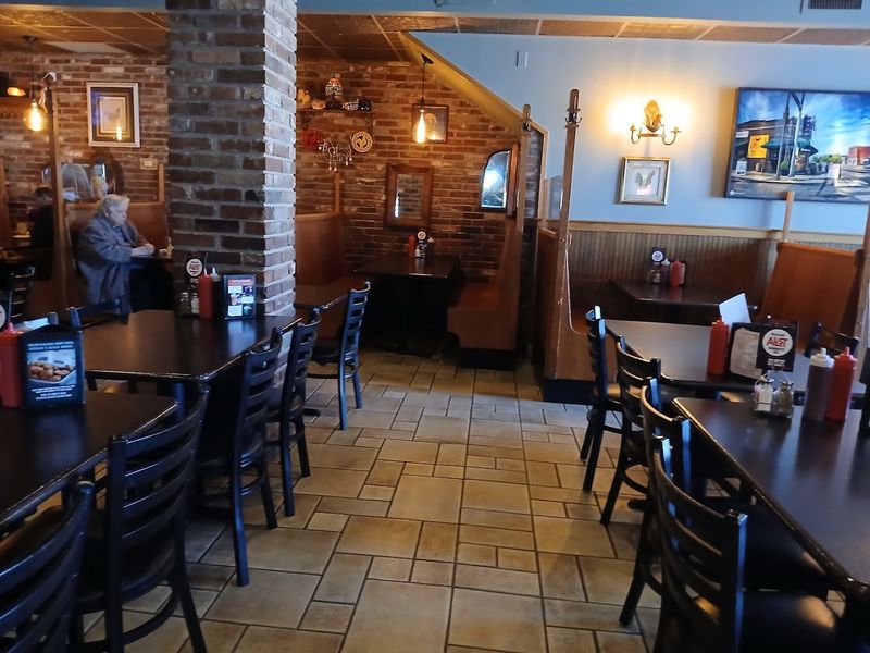 Hodak's Restaurant and Bar