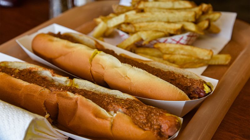 Torony&rsquo;s Giant Hot Dog Stand