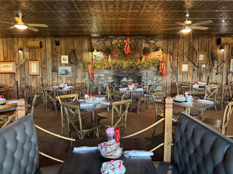 Hagy's Catfish Hotel Restaurant (Shiloh)