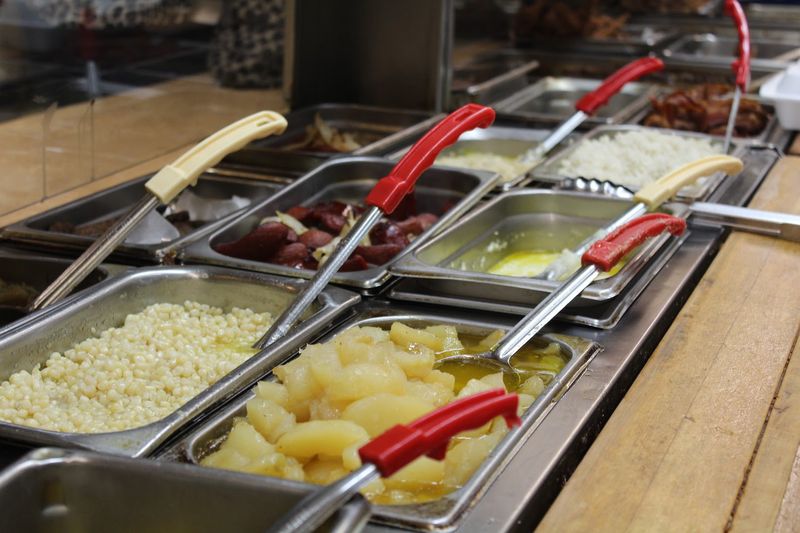 How Silver Sands Café Has Served Generations of Nashville Diners