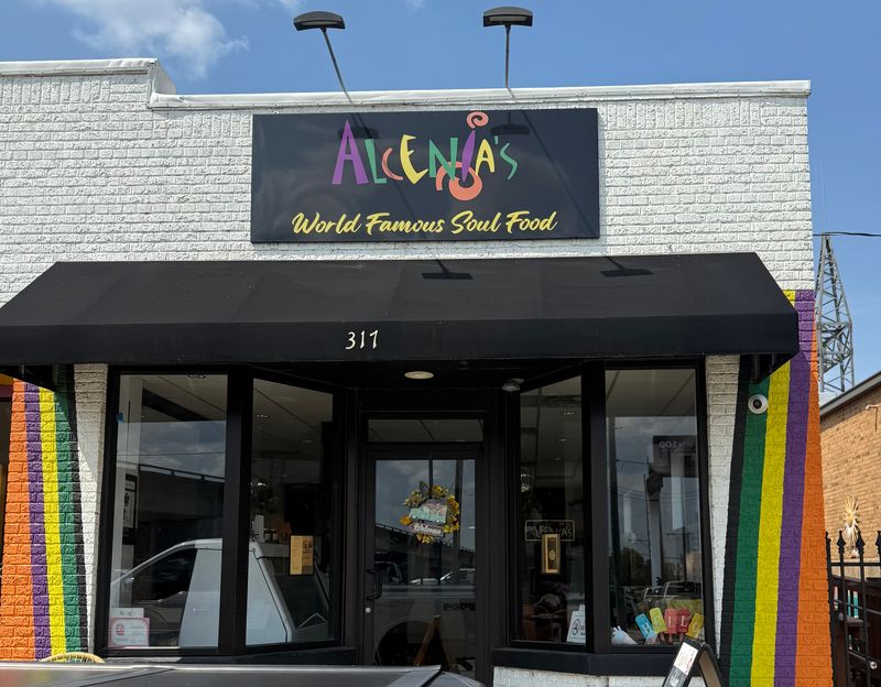Alcenia's (Memphis)