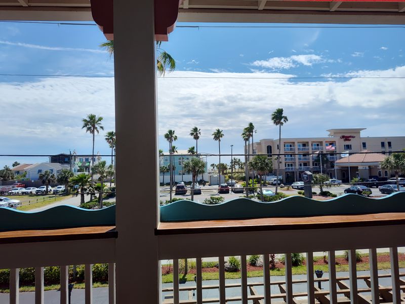 What It's Like to Dine Steps From the Sand