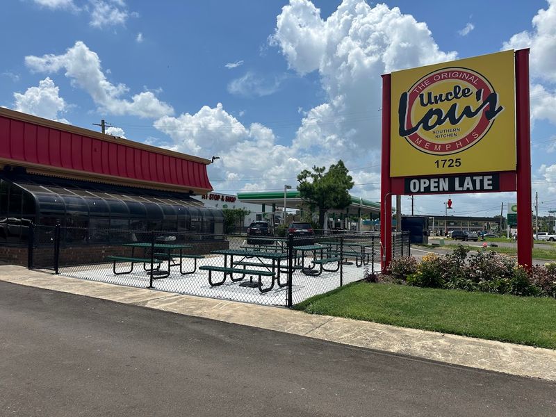 Uncle Lou's Fried Chicken (Memphis)