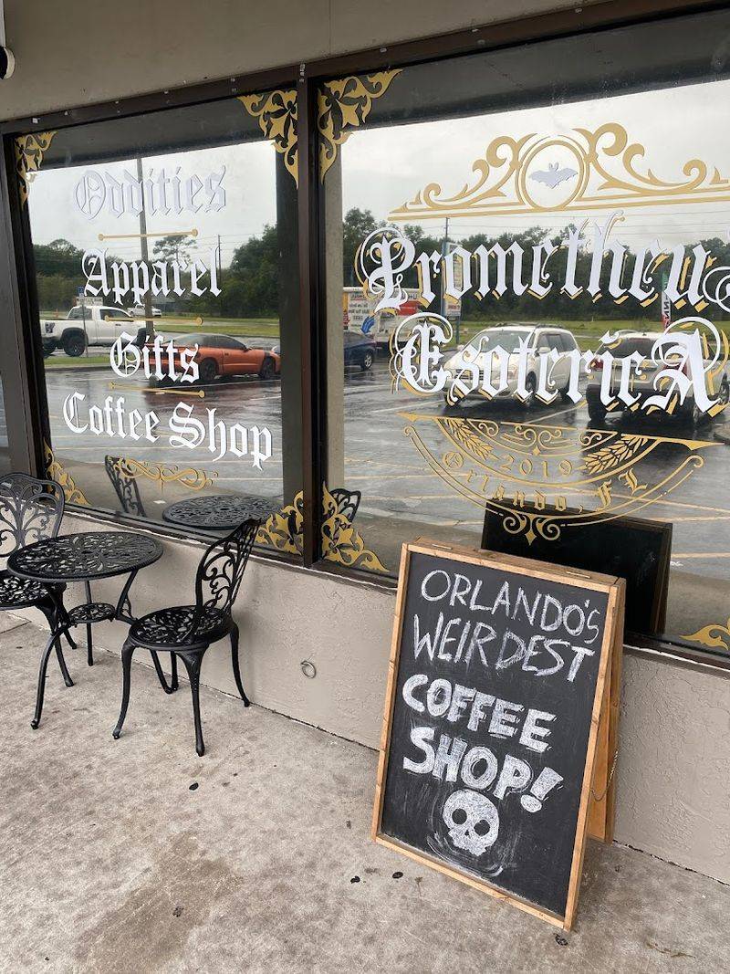 Planning Your Visit: Hours, Tips, and Etiquette