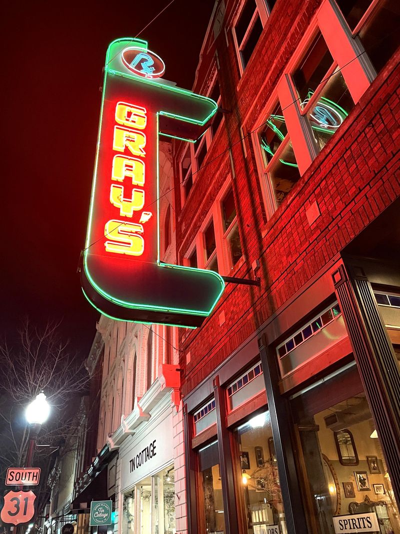 Make time for GRAY'S on Main