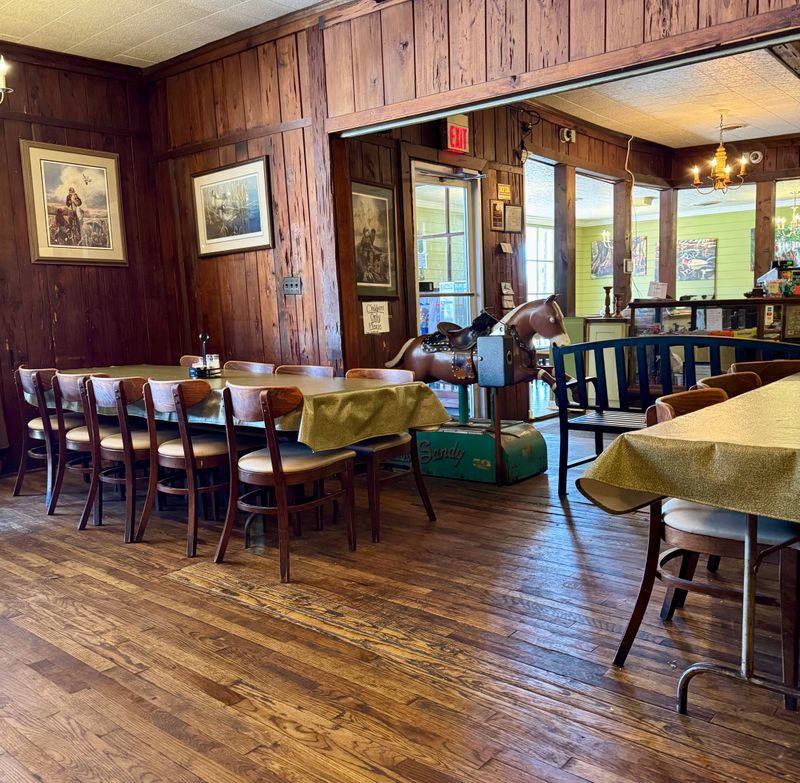 What to Expect When You Dine at Boyette's Dining Room
